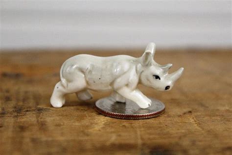 Vintage Miniature Rhino Figurine Tiny T Rhinoceros Lover Vintage