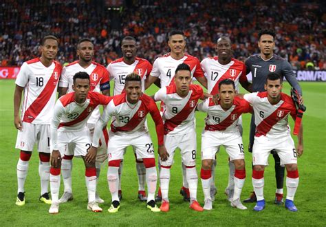 Cuenta oficial de la selección paraguaya de fútbol: Selección peruana: Paraguay y El Salvador próximos rivales ...