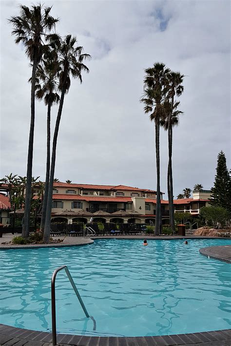 Mandalay Beach Resort Embassy Suites By Hilton In Oxnard California