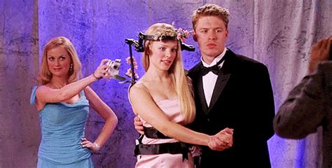 15 Of The Best Prom Scenes From Movies Ever Prom Girl Mean Girls