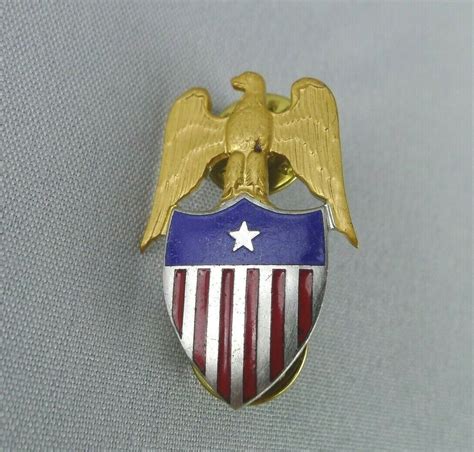 Us Military Army Pin Badge G 22 Gold Tone Eagle Over Cloisonne Shield