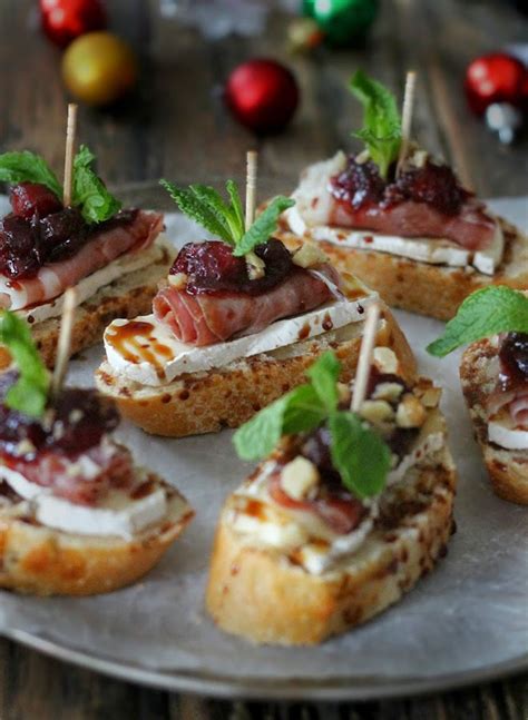 Cranberry Brie And Prosciutto Crostini With Balsamic Glaze The