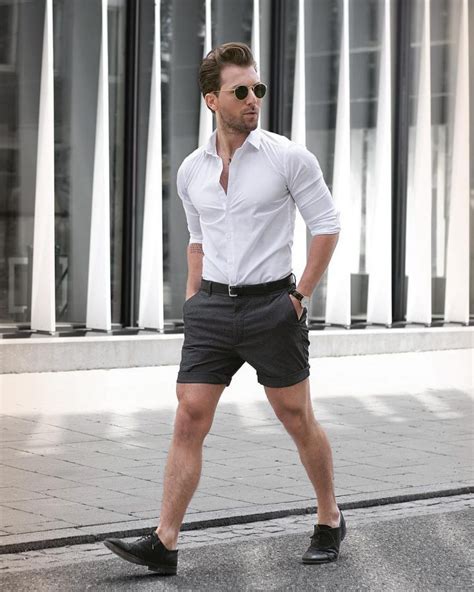 Mens Resort Wear Shorts Lauri Delagarza