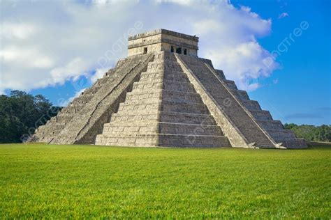Chichen Itza Pirâmide El Templo Templo Kukulcan No México Yucatan Fundo