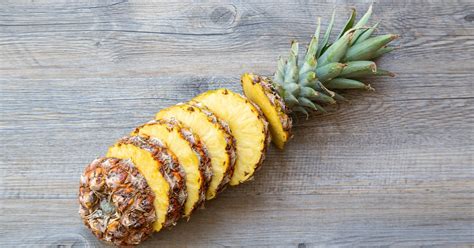 Pineapple For Gout How It Helps And How To Use It To Treat Flare Ups