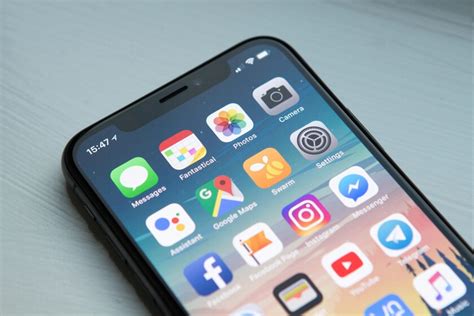 How To Hide Photos On IPhone In Three Different Ways And Protect Them With A Password - GEARRICE