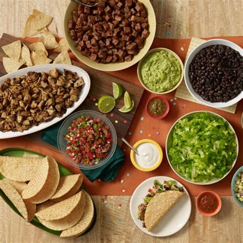 Chipotle mexican grill is an american chain of restaurants serving mexican food, including burritos, tacos, salads and more. Chipotle: This 2018 Turnaround Stock Is Likely Headed A ...