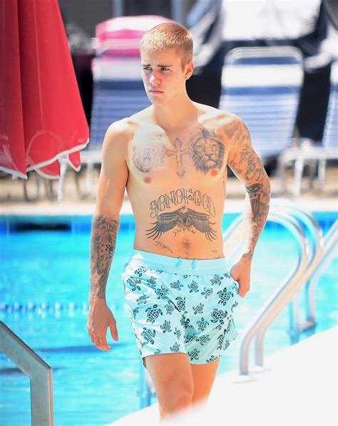 how to wear a swimsuit this weekend justin bieber style justin bieber tattoos justin bieber