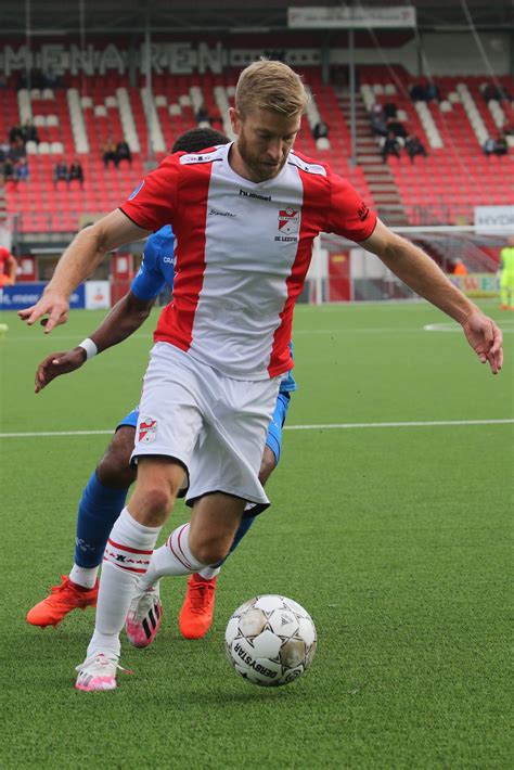 Emmen'in evinde pec zwolle'yi ağırlayacağı mücadele öncesi jetbahis tarafından açıklanan bahis oranlarına göz atacak olursak emmen galibiyeti 3.40, beraberlik 3.60, pec zwolle galibiyeti 2.15. Fotoverslag | FC Emmen - PEC Zwolle - FC Emmen