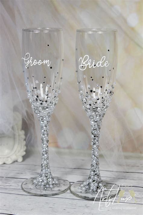 personalized pearlsandrhinestones wedding champagne glasses glam bride and groom toast flute
