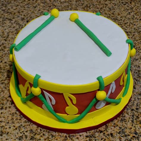 What A Sweet Drum Cake With Music Notes On The Sides Drum Birthday