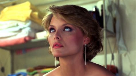 Michelle Pfeiffer Nude Into The Night Pics Gif Video The