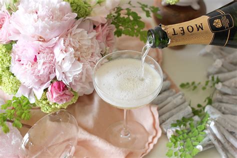 Offers free delivery for one year. Wine + Flower Pairing Inspiration | No. 1 — A Fabulous Fete