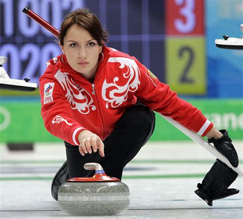 Curling Hot Sports Babes Hot Babes Who Love To Curl