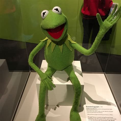 Image Kermit Exhibition Muppet Wiki Fandom