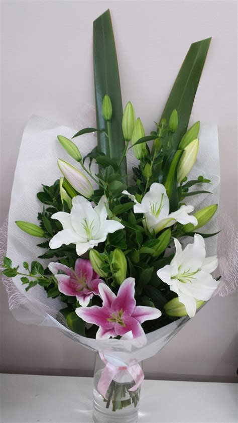 Oriental Lily Bouquet Bouquets Adelaide And Hills Delivery