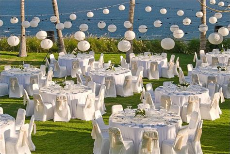 Classic wedding styles aren't for every couple. Wedding Event Decors Do it yourself | Seeur