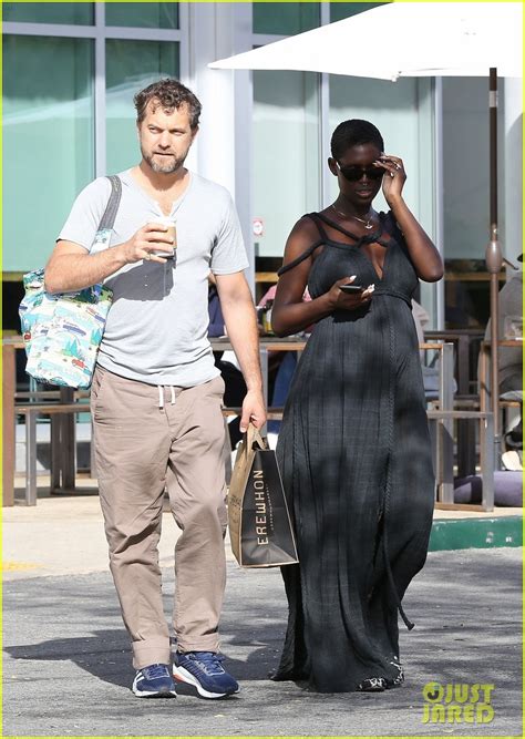 Joshua Jackson And Pregnant Jodie Turner Smith Run Errands On Golden