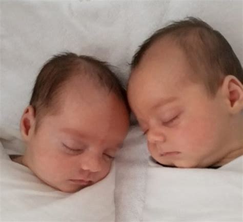 Caesarean Twin Birth At 36 Weeks And 2 Days Twin Birth Story Twinfo