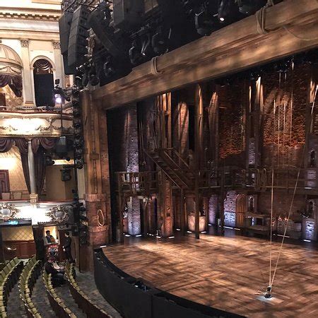 Victoria Palace Theatre (London) - 2020 All You Need to Know Before You
