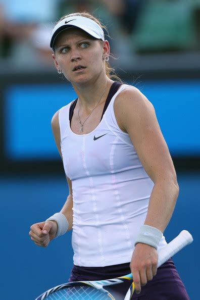 Nahrávejte, sdílejte a stahujte zdarma. Lucie Safarova Pictures - 2013 Australian Open - Day 4 - Zimbio