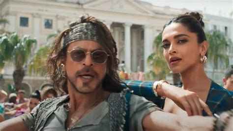 Deepika Padukone Seen With Shah Rukh Khan In Leaked Jawan Pics As They Shoot For A Special Song