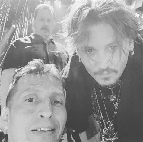 Pin By Natasha Miller On The Deppth Of My Love Johnny Depp Fans Johnny Depp Johnny Depp Movies