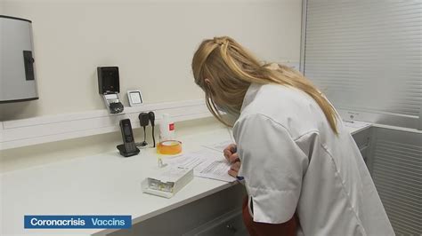 L'ancien membre du parlement européen et père de boris johnson, stanley johnson, vient nous parler de son. Johnson & Johnson-vaccin getest in Alken: "Het is een ...