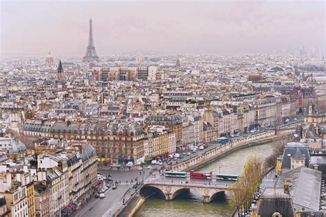 エッフェル塔とパリの町並み フランスの風景 Beautiful 世界の絶景 美しい景色