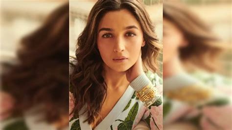 Skincare Goals Like Alia Bhatt Know What The Star Does To Keep Her