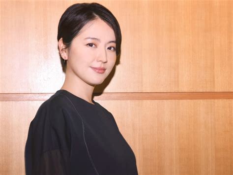 漫画に基づいて, 友情, 私たちの時間, 大人のヒーロー, 大人の世界の子どもたち, 目標の達成, 不安, 学生, 青年, タイムトラベル, 家族関係. 長澤まさみ「わたしはサービス精神だけは旺盛」 女優として ...