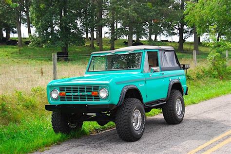 Mint Green Bronco - AKA 'Gumby' | Classic bronco, Classic ford broncos, Old bronco