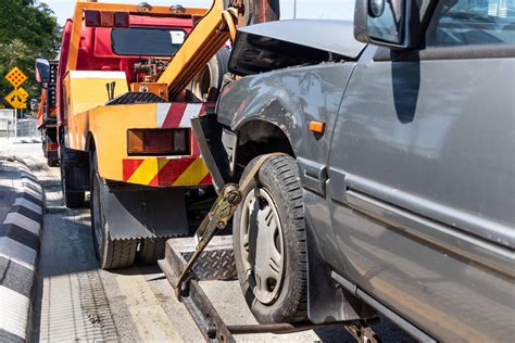 What To Know About Tow Truck Accidents And Injuries