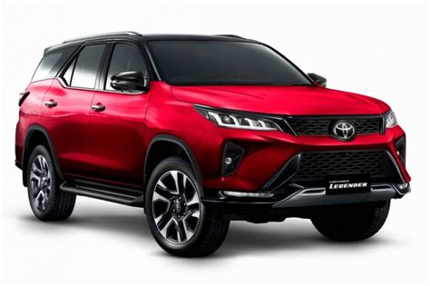 Who are we to get all these information and services ? 2021 Toyota Fortuner Facelift Unveiled, Here's What's New ...