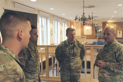 Usareur Commander Recognizes Heroism Of 2cr Soldiers Article The