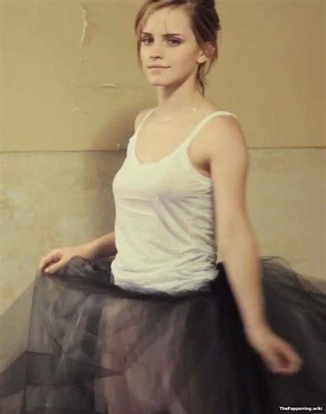 Обнажённая Эмма Уотсон слитые фото Emma Watson Nude без цензуры сливы фото 2023
