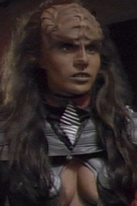 Lursa Shows Off Her Klingon Cleavage Klingon Empire Star Trek Series