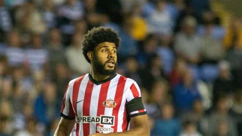 Sunderland Striker Ellis Simms Touch And Go For Watford Clash After