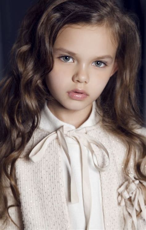 Diana Pentovich Born 2004 Is An Russian Child Model Child Models