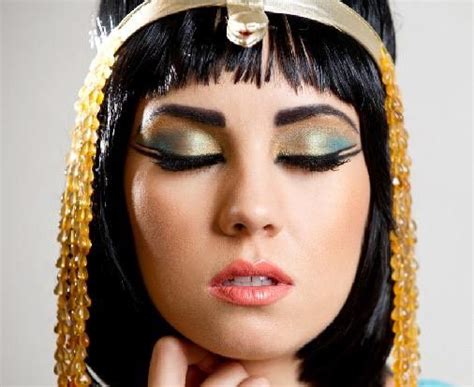 Cleopatras Beauty Secrets Cleopatra Beauty Secrets Beauty Secrets Italian Beauty Secrets