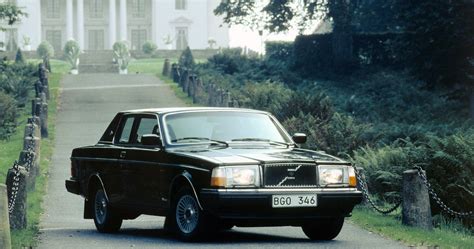 Everything To Know About David Bowies Rare Volvo 262c