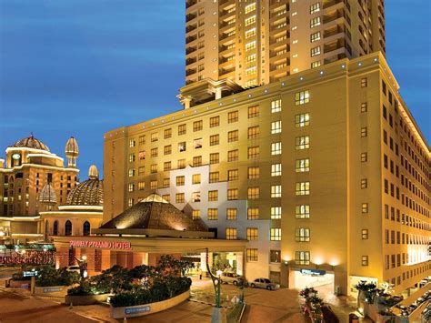 Berjaya times square kuala lumpur. Kuala Lumpur | Sunway Pyramid Hotel + Day Pass to Sunway ...