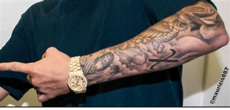 Tatuaż korony jest często noszony przez kogoś, kto nie tylko myśli bardzo wysoko o. Ile moze kosztowac ten tatuaz? - Zapytaj.onet.pl