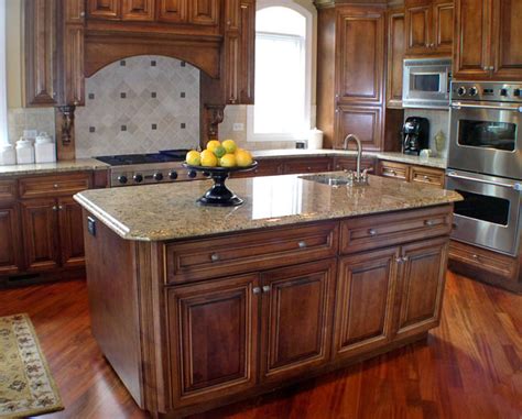 Our kitchen cabinet options are vast and include many bold and popular options like black kitchen cabinets. Oak Wood - Cabinets Katy