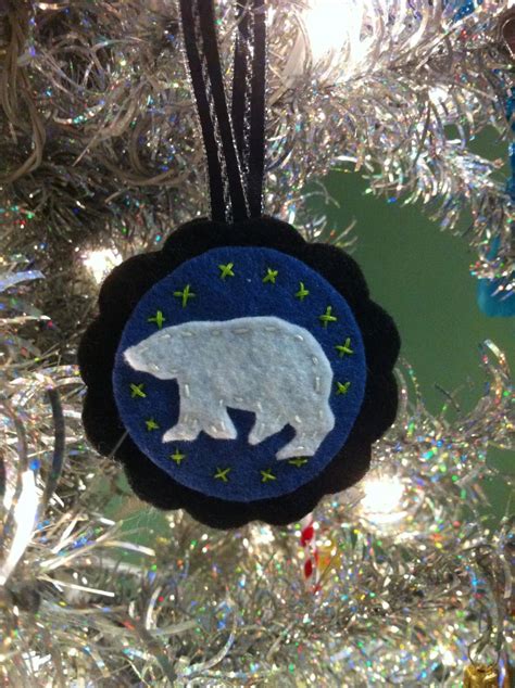 Polar Bear Ornament With Images Polar Bear Ornaments Christmas