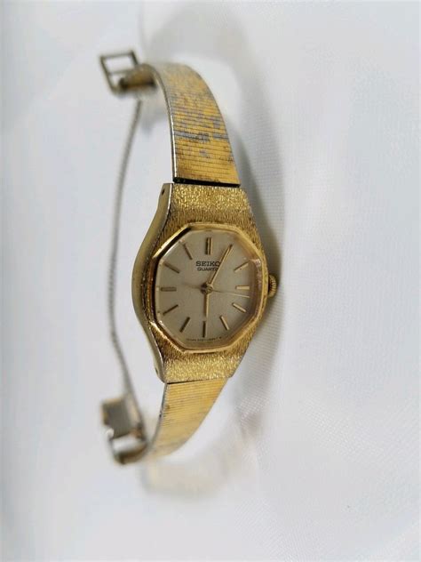 Vintage Womens Seiko Quartz Gold Tone Watch 182377 Clasp Band New Battery Seiko Gold Watches