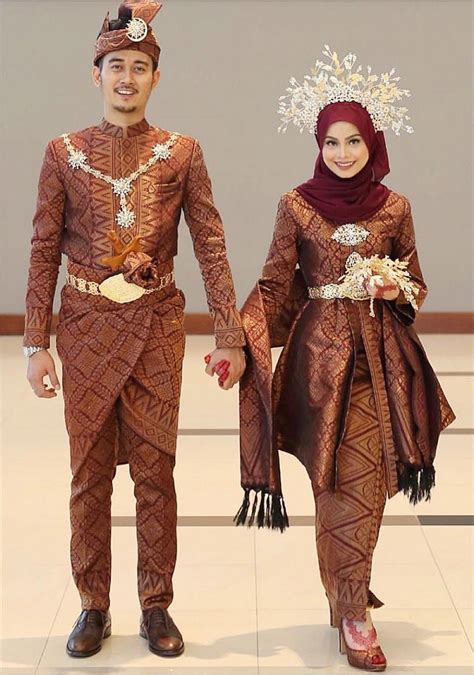 See more ideas about nikah, wedding dresses, nikah dress. 35+ Terbaik Untuk Design Baju Pengantin Lelaki Songket ...
