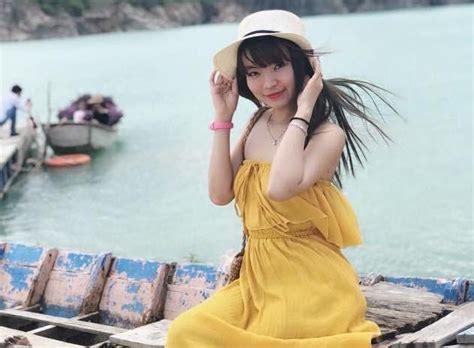 Từ khi anh khoa chưa có gì, ba mẹ tôi cũng không cấm cản cũng không. Ảnh đời thường của bạn gái Mạc Văn Khoa