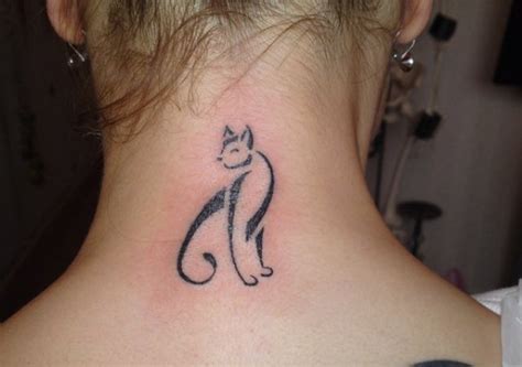 22 Small Cat Tattoo Ideas For Ladies - Styleoholic