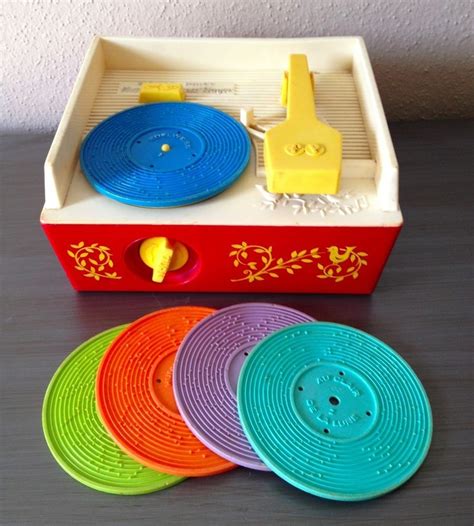 Fisher Price Music Box Record Player 1971 Vintage 995 5 Records